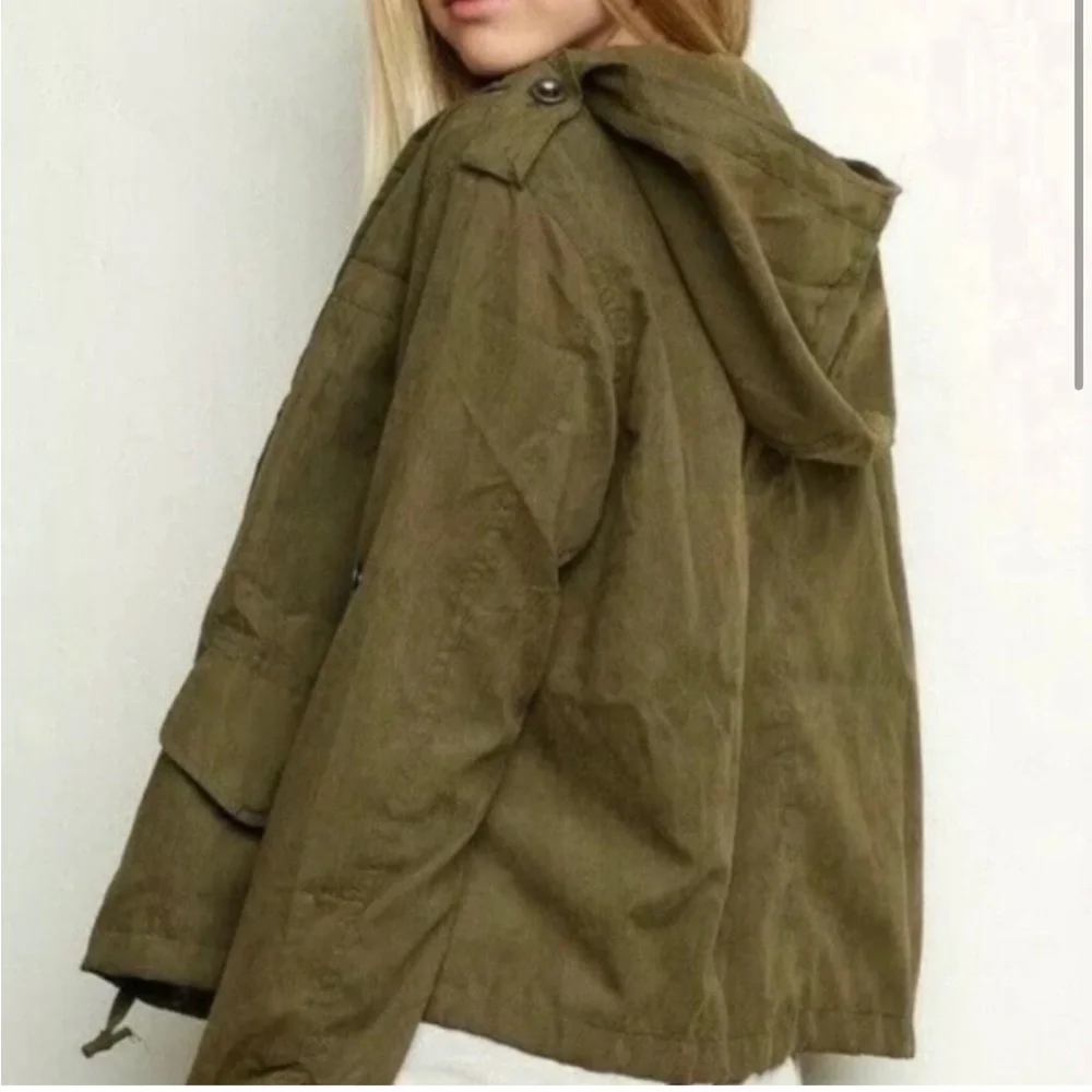 Brandy Melville Army Green Hailey Utility Jacket One Size med - Picture 3 of 10